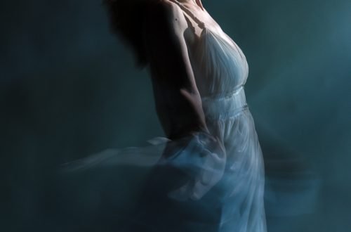 studio woman portrait