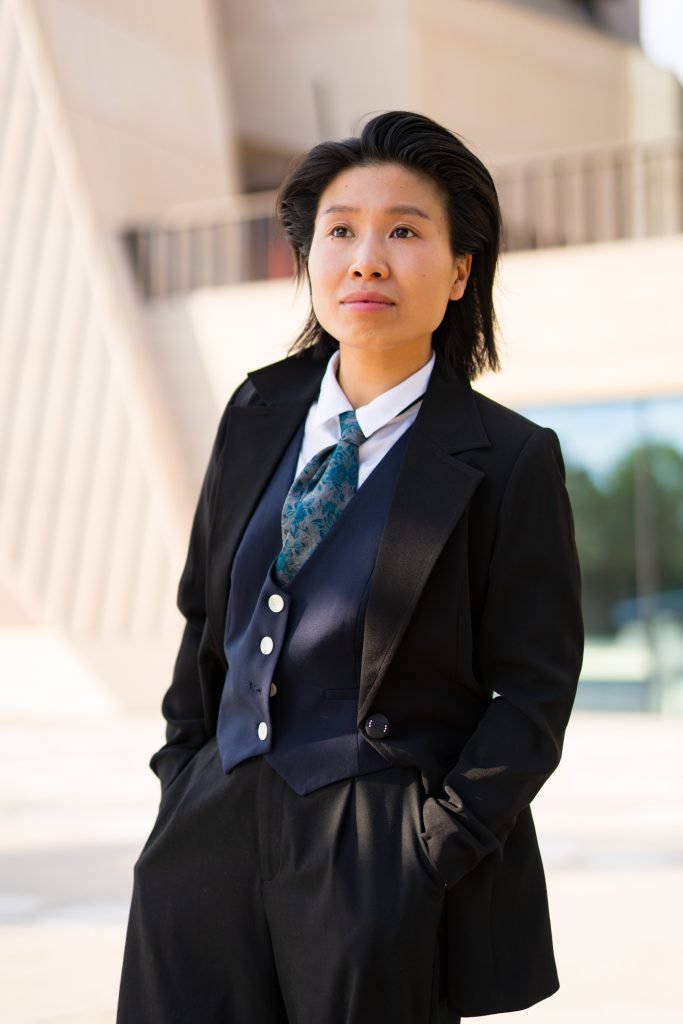 NATURAL HEADSHOTS AND PORTRAITS LONDON