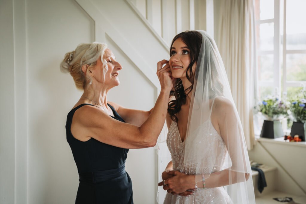 The Lost Music Hall Devon bride getting ready