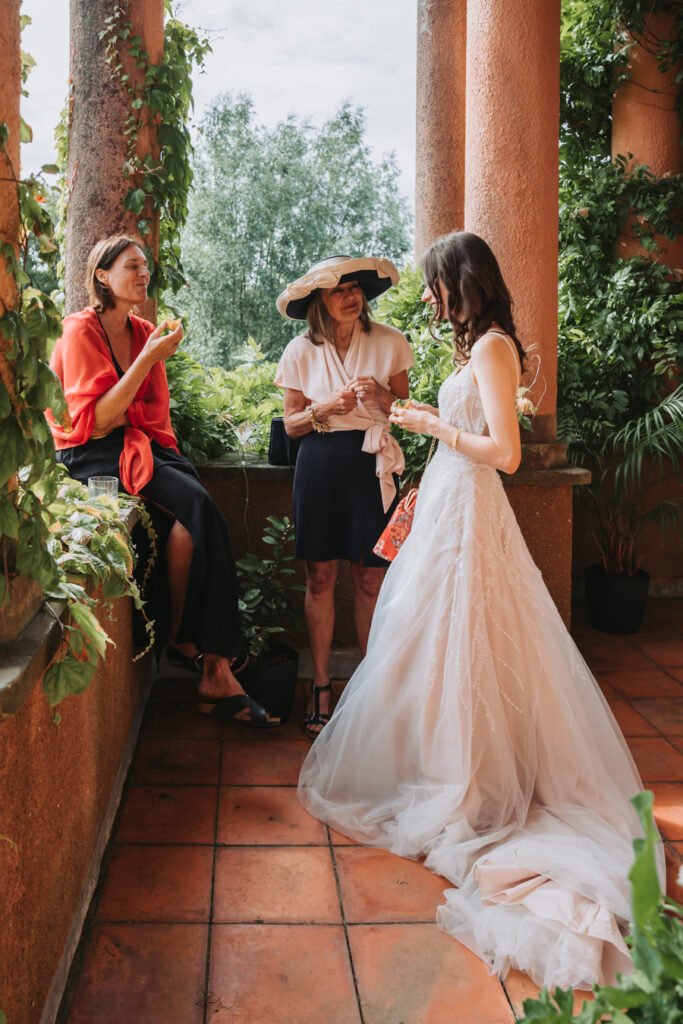 Lost Music Hall destination wedding photographer.